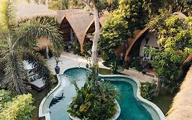 Hani Hideaway